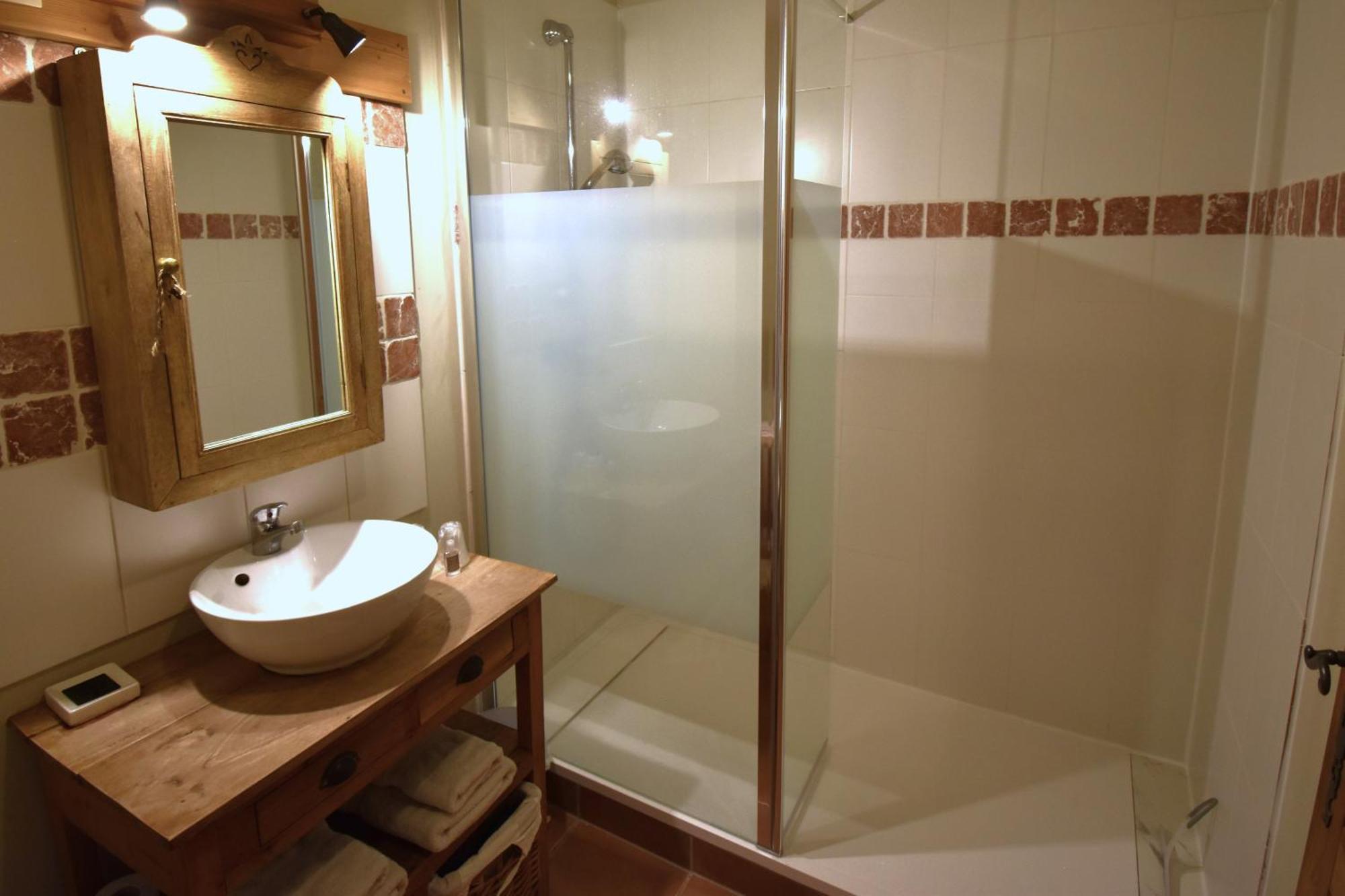 La Cle Des Bois Bed & Breakfast Le Bourg-d'Oisans Ngoại thất bức ảnh
